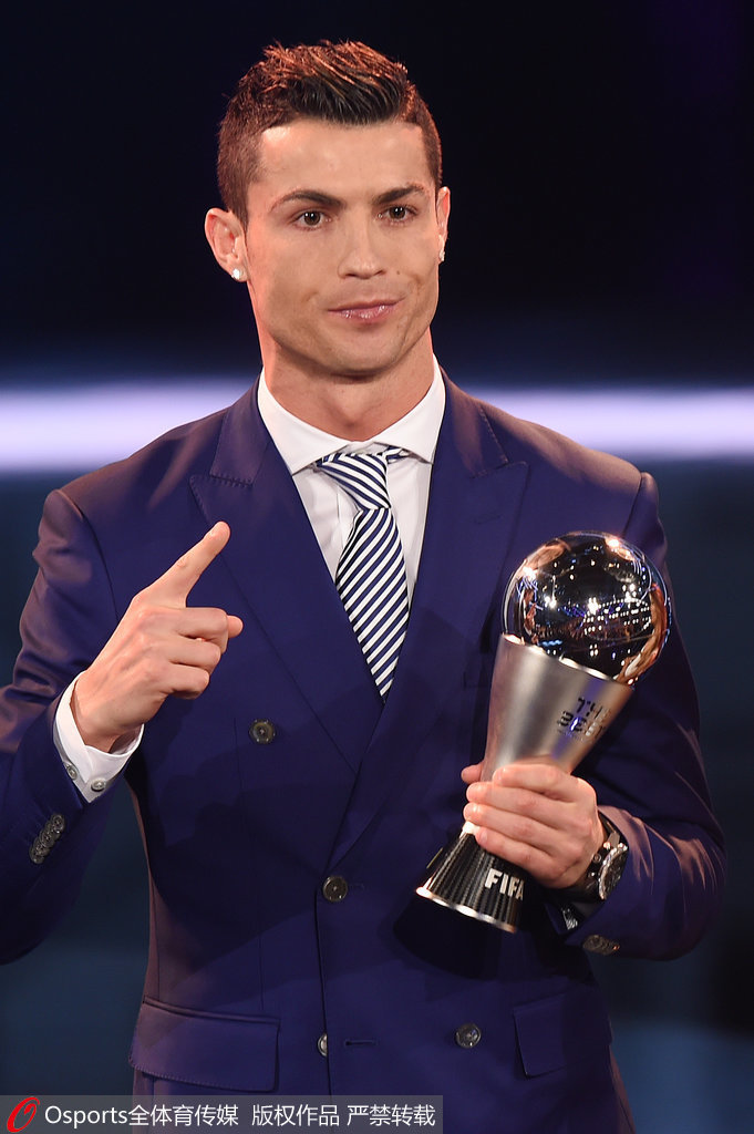 中超：山东泰山主场2-0完胜河南队