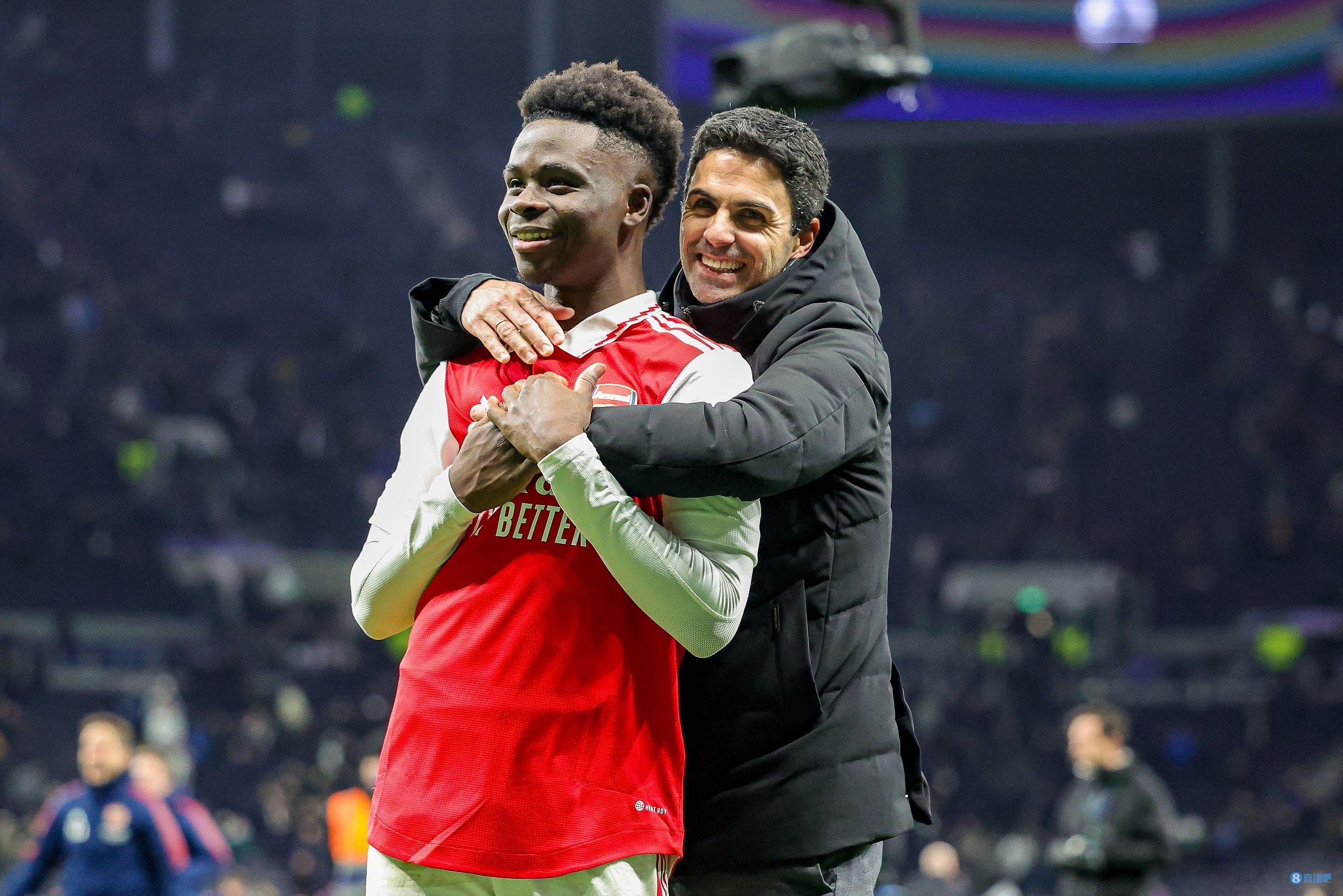 孔蒂：卡拉巴赫是这赛季的欧冠黑马；卢卡库还没做好复出准备