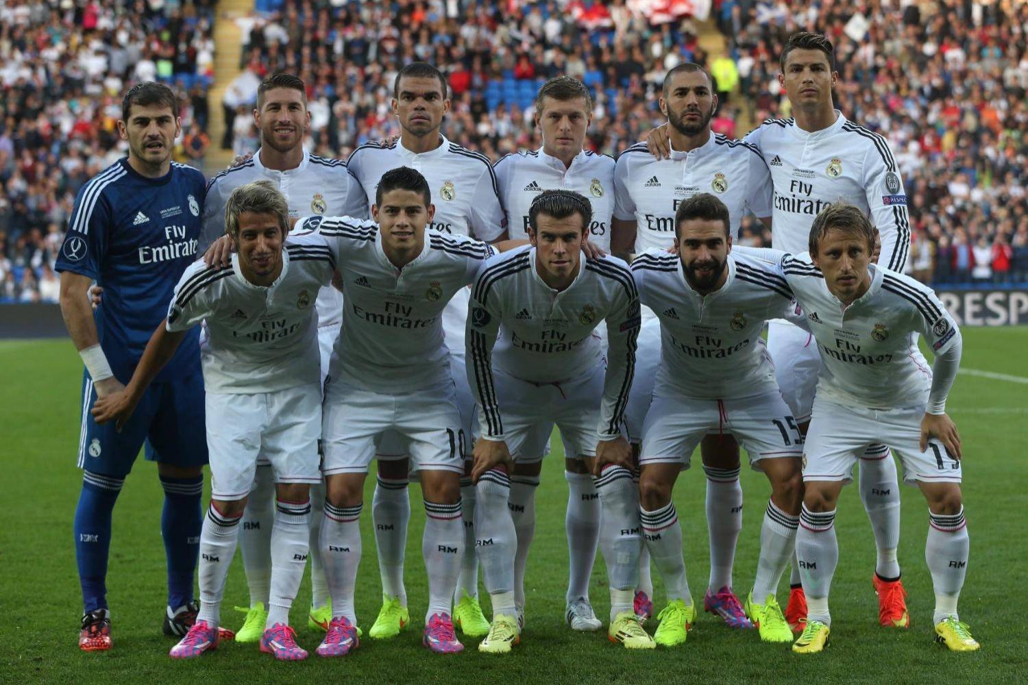 穆里尼奥提前送出圣诞礼物？两小将欧冠迎本菲卡一线队首秀