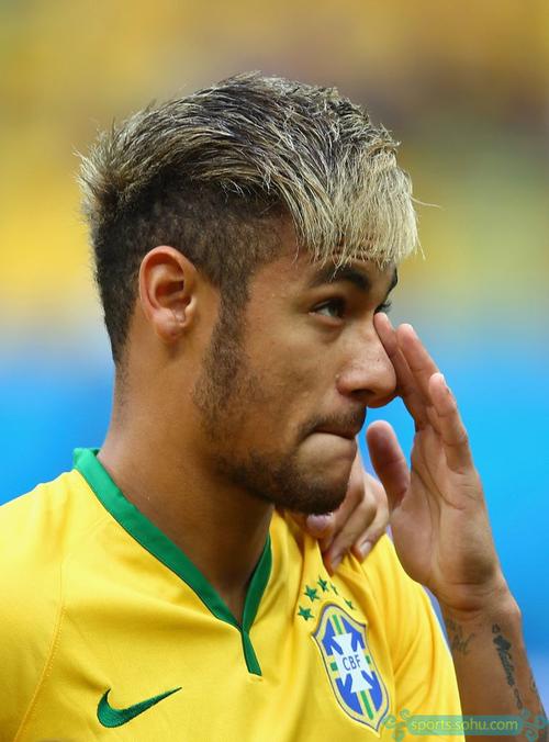 西甲半场：场上僵局暂未打破，皇家马略卡0-0奥萨苏纳（西甲半场战报：皇家马略卡与奥萨苏纳互交白卷，0-0）