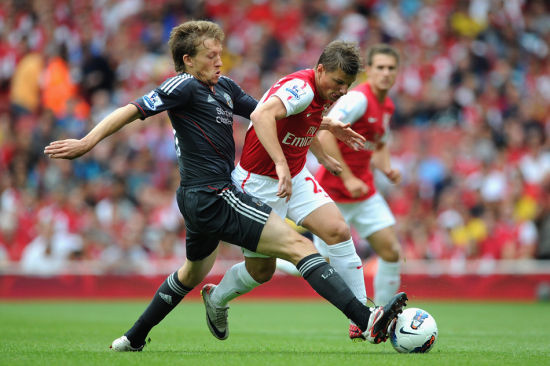 杜兰特连续得分，锁定胜局