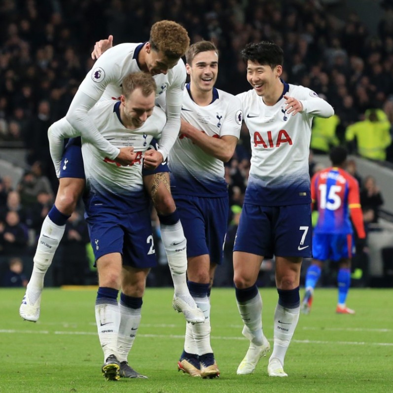 萨拉赫风波暂缓！回归战布莱顿，非洲杯后定未来（萨拉赫风波暂歇：回归出战布莱顿，非洲杯后再议去留）