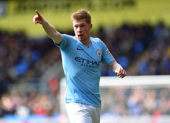 亚冠精英赛第五轮最佳阵：林加德、坎塞洛在列，塔迪奇入选（亚冠精英赛第5轮最佳阵容出炉：林加德、坎塞洛上榜，塔迪奇入围）