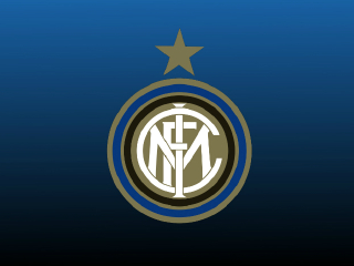 海港在亚冠已跨赛季10场不胜，上次赢球是整整一年前（亚冠赛场海港已10战未胜，距上次赢球整整一年）