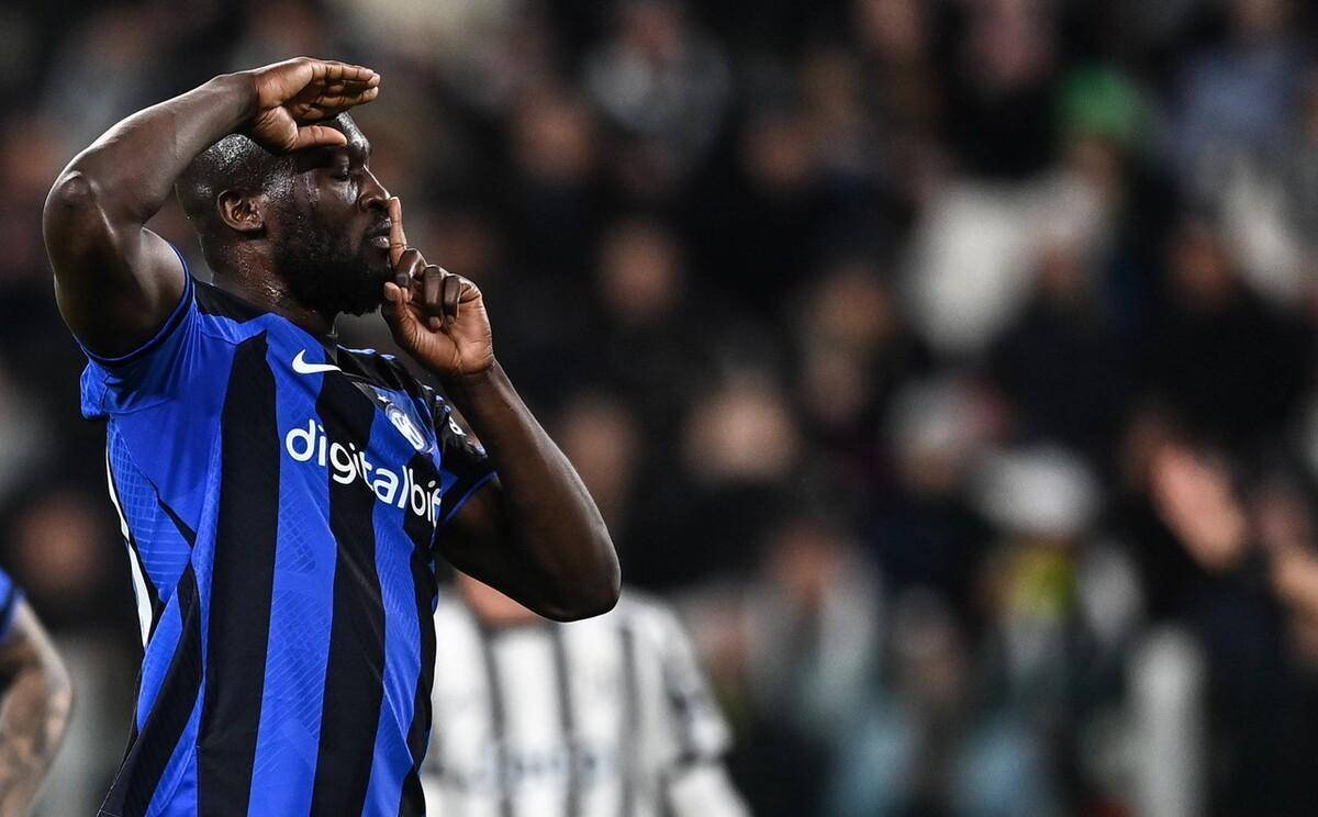 4场贡献3粒进球！官方：瓦尔迪当选意甲11月最佳球员